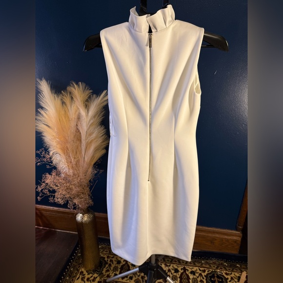 NWT Calvin Klein Elegant White Sleeveless Dress - Picture 2 of 3